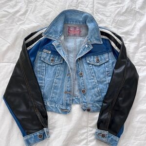 REVOLT Trendy Cropped Denim and Faux Leather Jacket - Size Medium